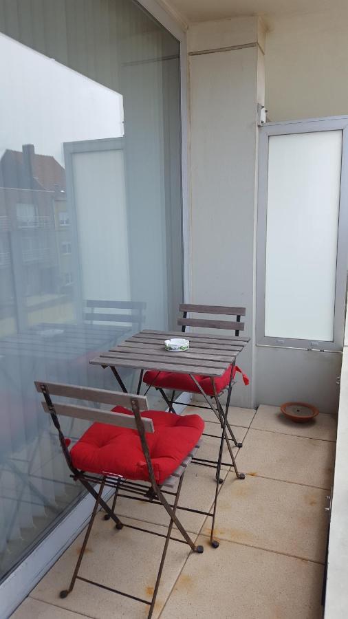 Raversijde With Sea View Apartment